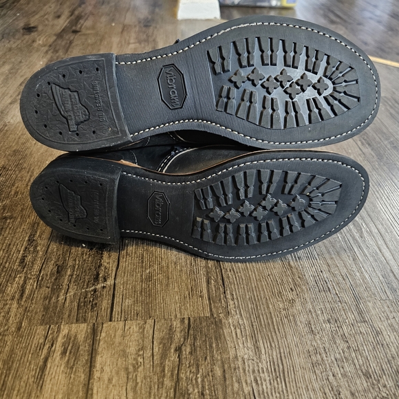 Red Wing Blacksmith Black Leather Men's Boots - Picture 2 of 5